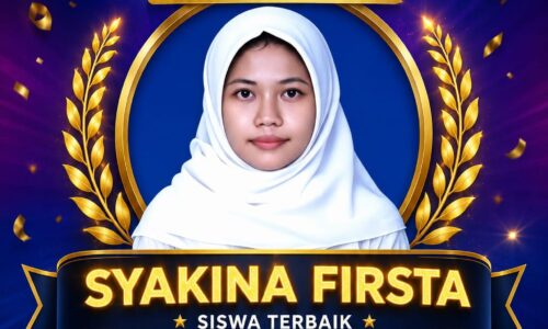 Syakina Firsta Raih Penghargaan Siswa Terbaik pada Acara Pelepasan dan Perpisahan SMP Nurul Huda 10