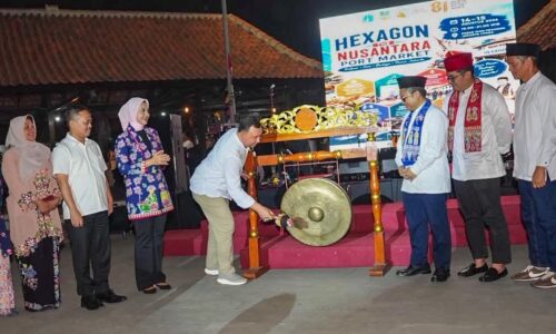 Walikota Jakut Hendra Hidayat Buka Pasar Hexagon Warisan Pesisir Nusantara 6