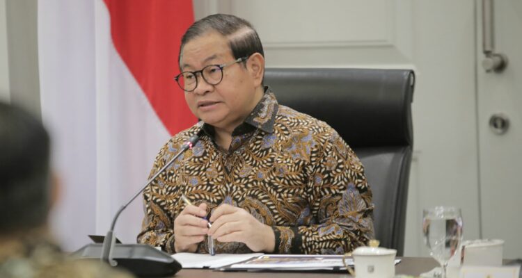 Gubernur Pramono Murka Intruksikan Sanksi Tegas Pelaku Pembuangan Sampah Ilegal di Cilincing 3