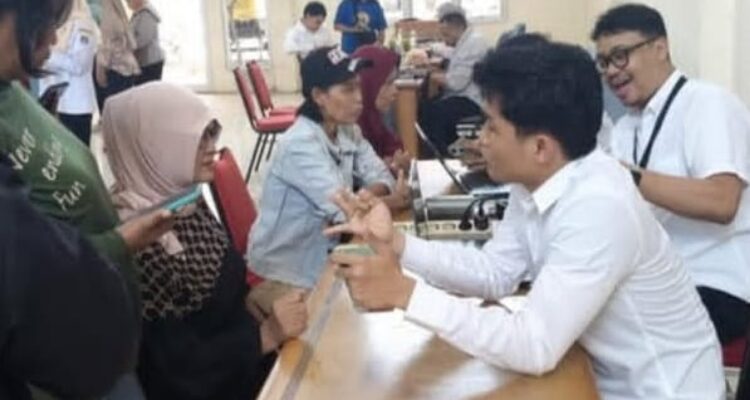 Sudin Nakertransgi Jakarta Utara Berikan Penampingan 133 Eks Pekerja Klaim JKP  3