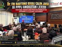 Dr. Fri Hartono Bekali Calon Jaksa PPPJ Angkatan LXXXIII Teknik Penyusunan Opening dan Closing Statement 9