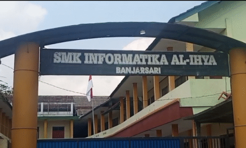 SMK Di Wilayah Banjarsari Diduga Manipulasi Data Siswa Didapodik 10