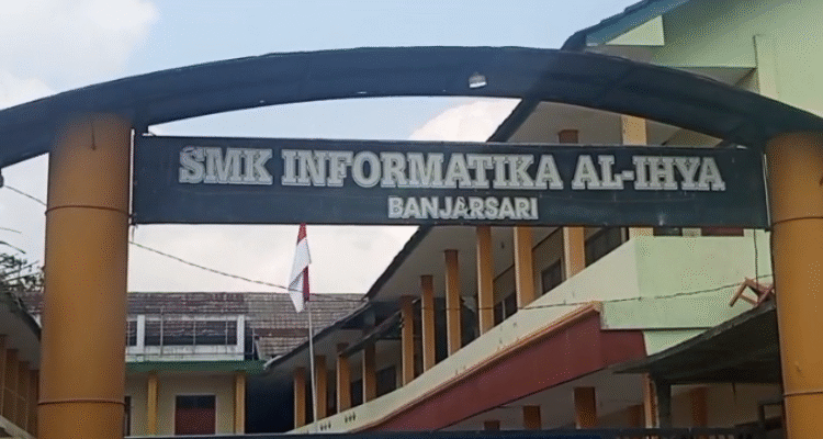SMK Di Wilayah Banjarsari Diduga Manipulasi Data Siswa Didapodik 1