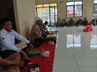 Pererat Silaturahmi Dengan Ulama, Kapolsek Pamarayan Hadiri Pengajian Ulama dan Umara Tingkat Kecamatan Bandung 12